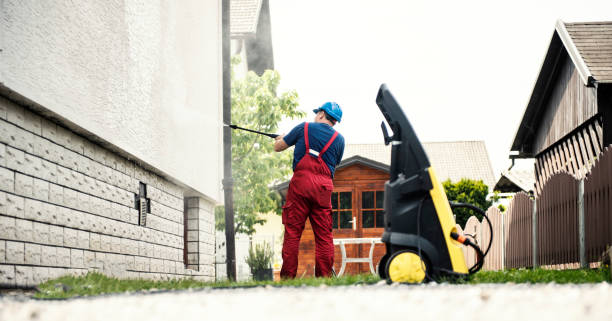Professional Pressure Washing Services in Home Gardens, CA